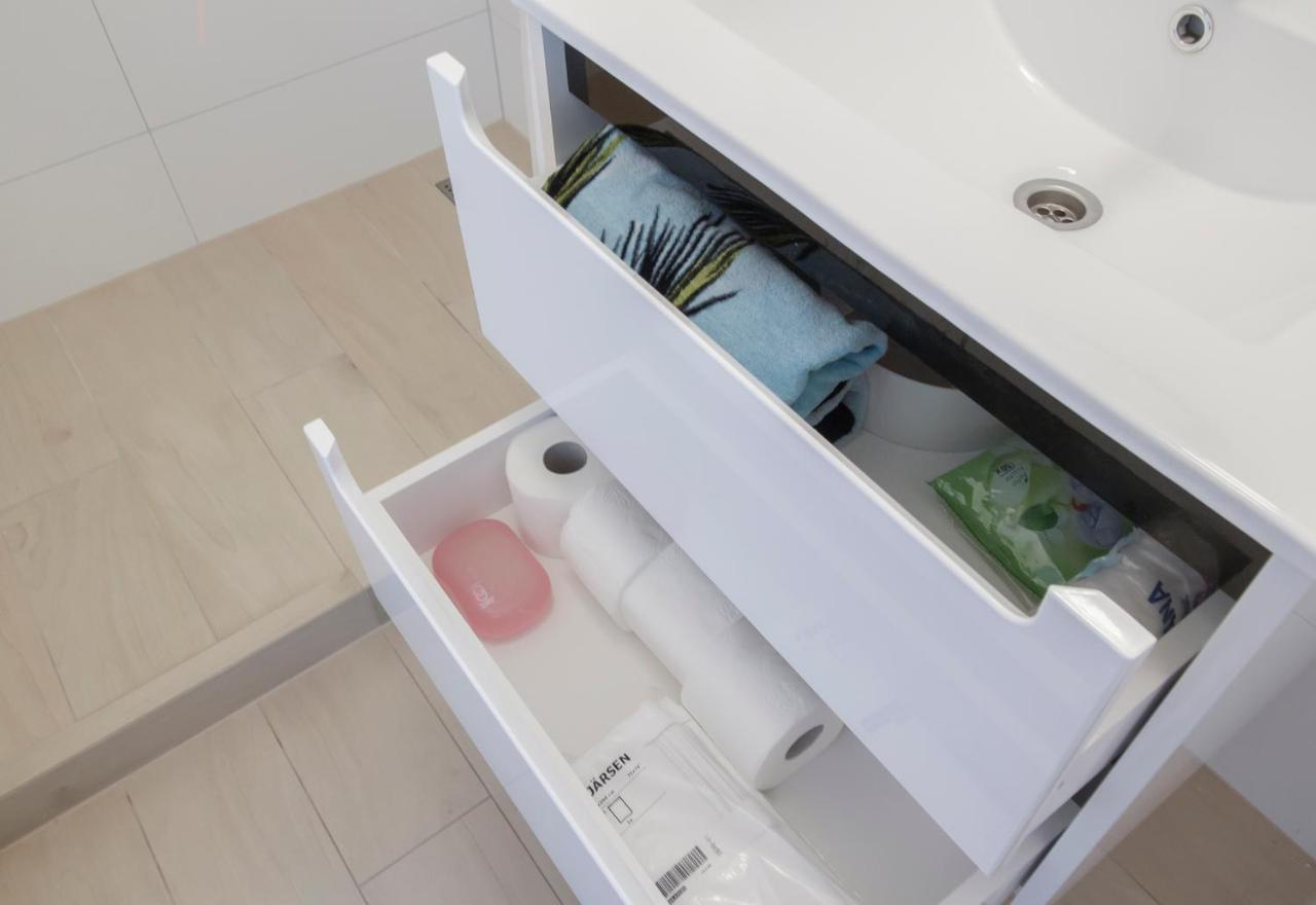 Apartament Plaza Zachodnia - 400 M Do Morza Kolobrzeg Bagian luar foto